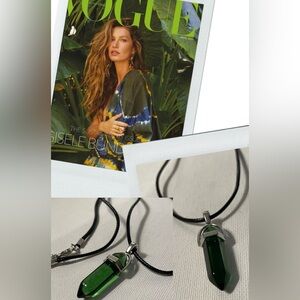 Elegant Green Crystal Pendant Necklace